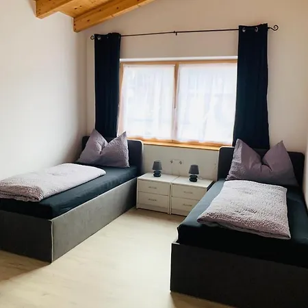 Nyaraló Ferienhaus Julia Oetz